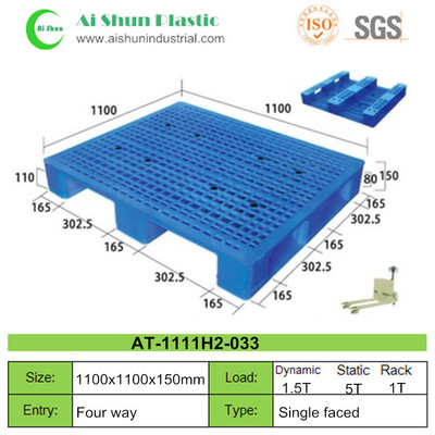 No.33  Three Skids Plastic Pallet